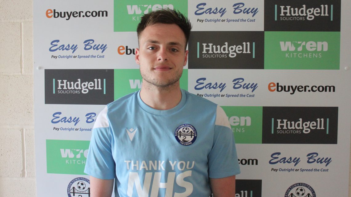 Player Retained – Ben Hinchliffe