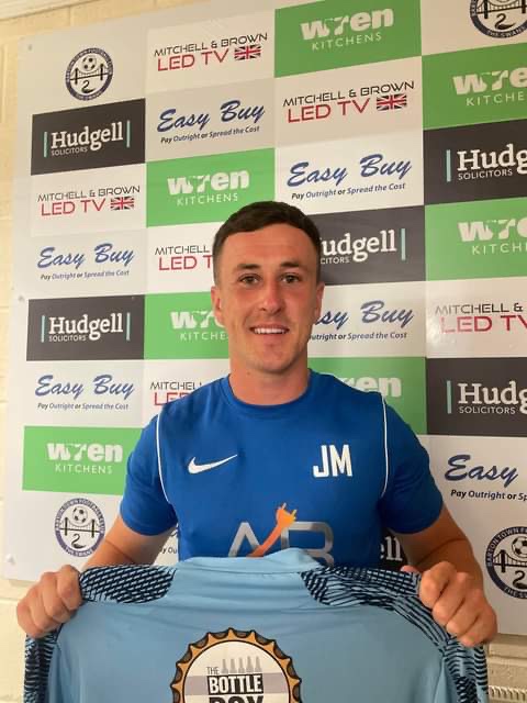 Reserves sign Joe Moloney for the 2022/23 season