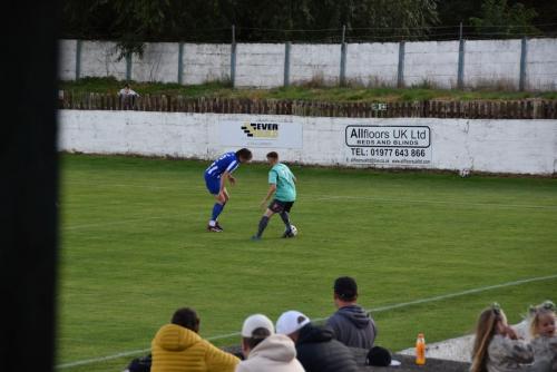 235 - v Frickley